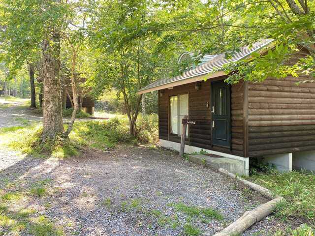 6人用バンガロー(お庭広め)