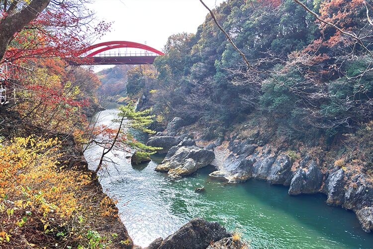 高津戸峡（たかつどきょう）